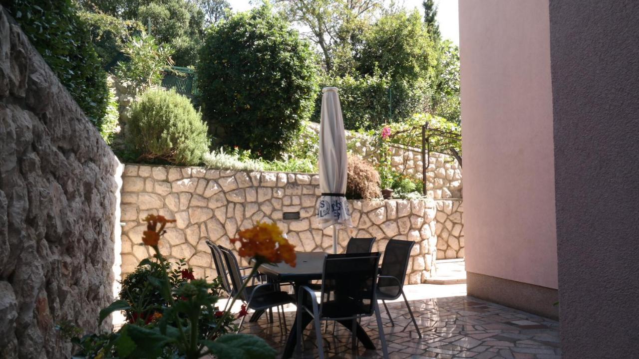 Apartmani Lili Novi Vinodolski Extérieur photo