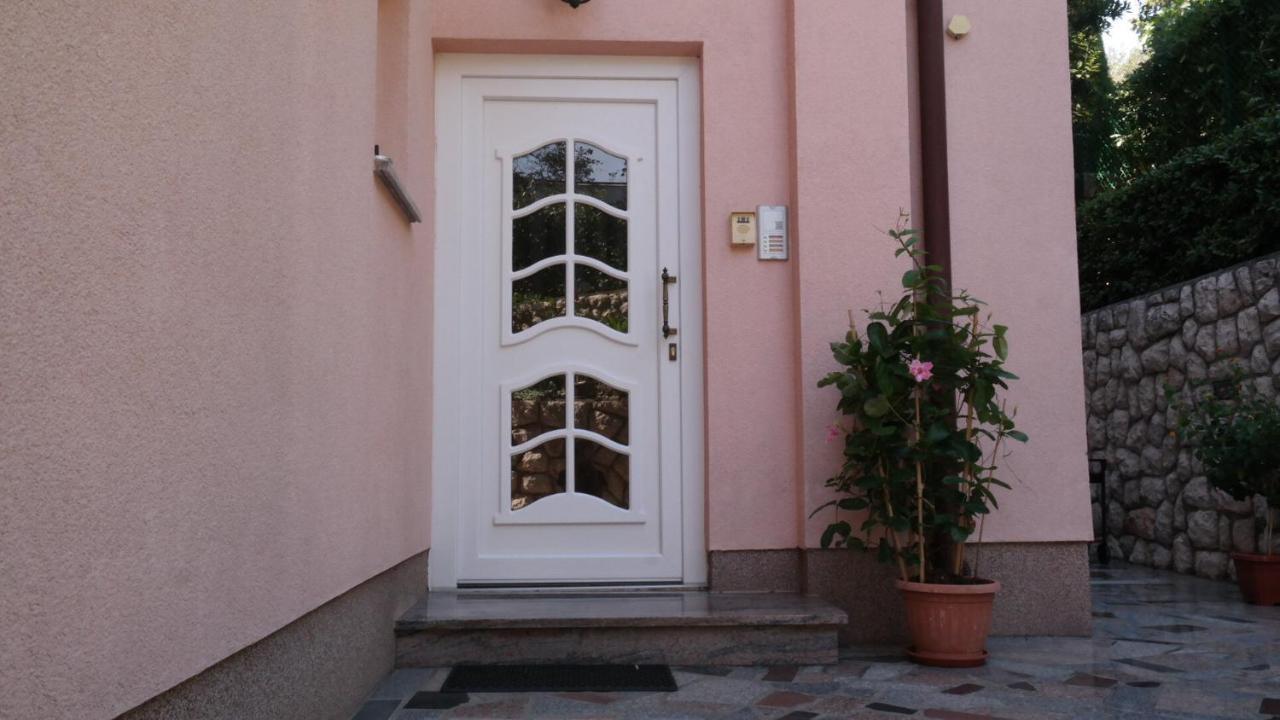 Apartmani Lili Novi Vinodolski Extérieur photo