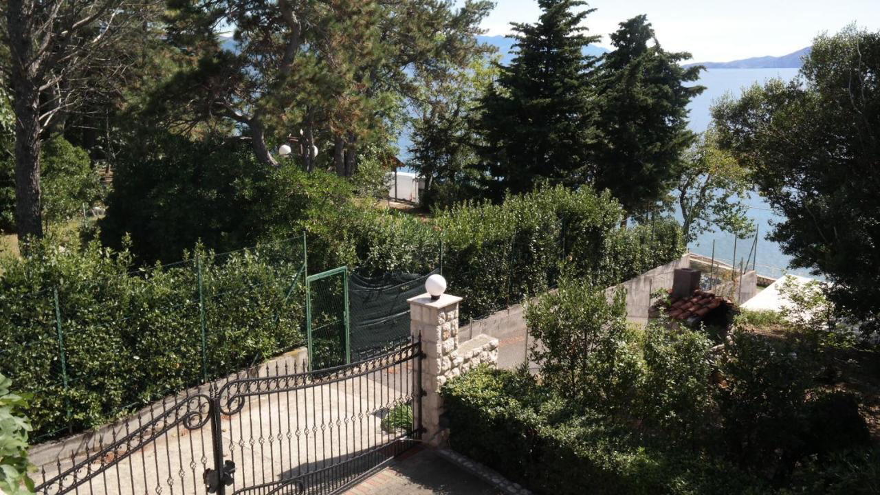 Apartmani Lili Novi Vinodolski Extérieur photo