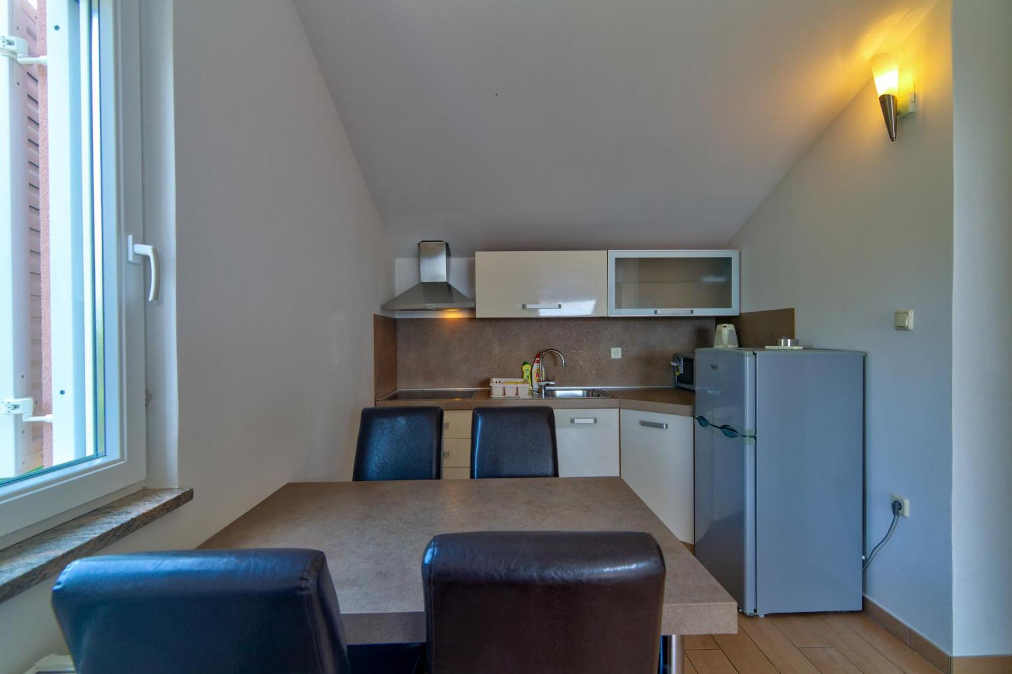 Apartmani Lili Novi Vinodolski Extérieur photo