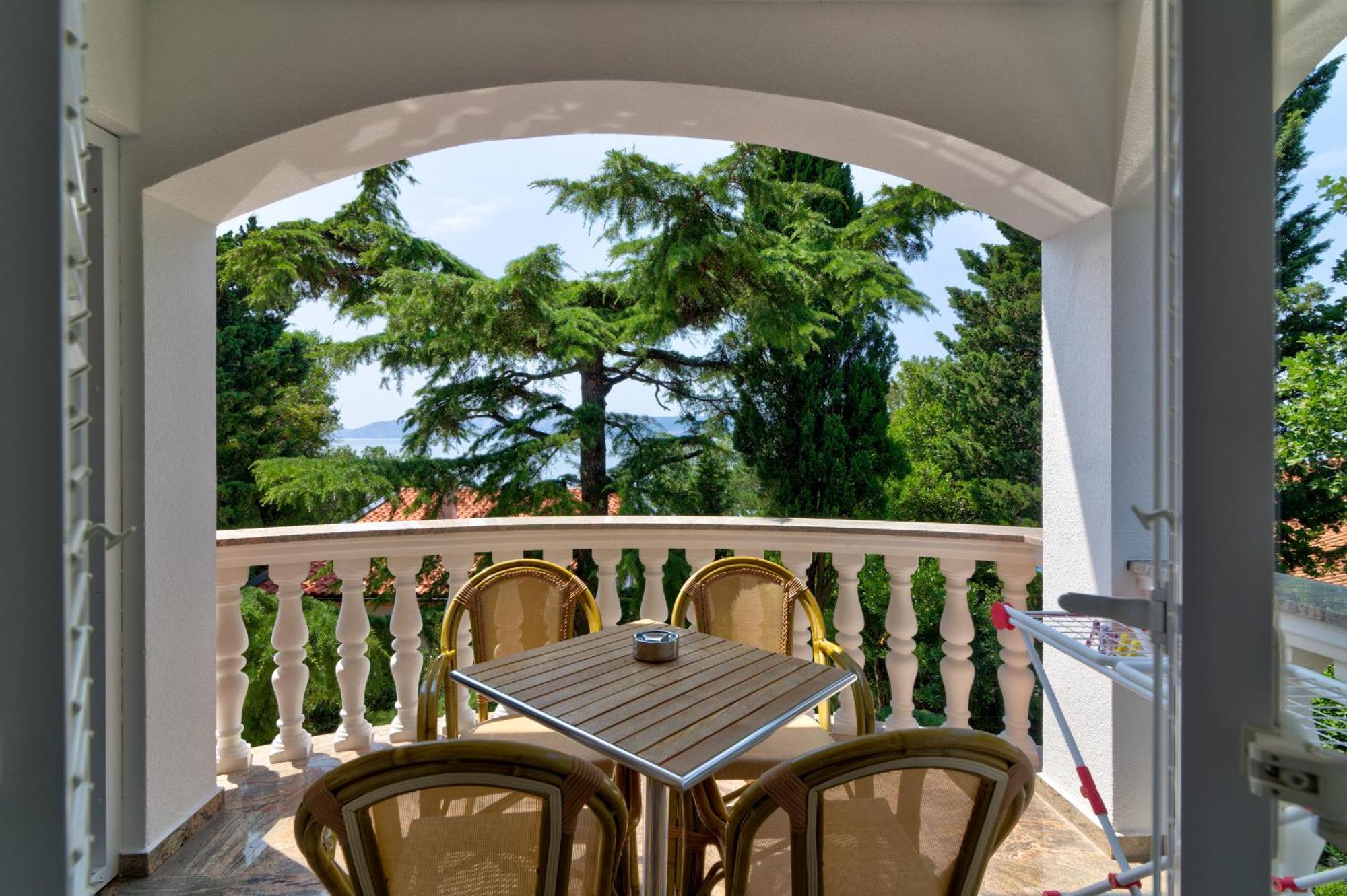 Apartmani Lili Novi Vinodolski Extérieur photo
